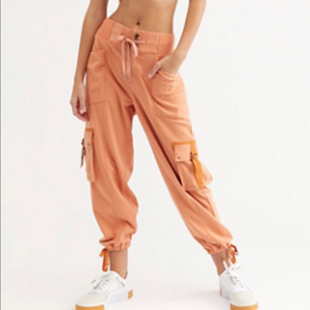 Free people semi charmed joggers size small
